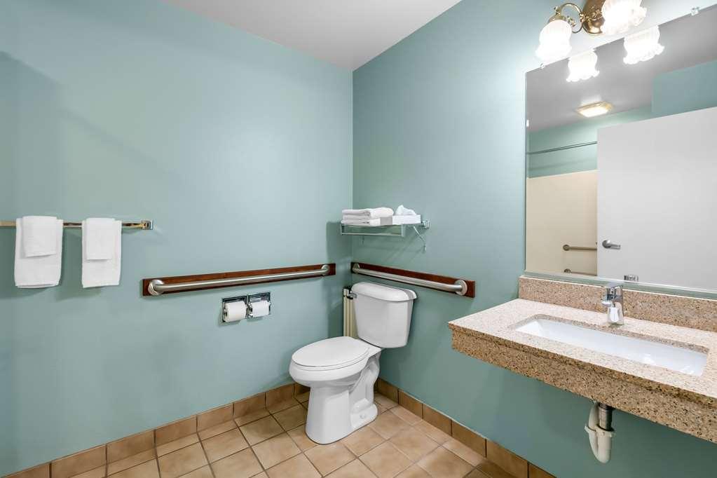 Econo Lodge Inn & Suites Eau Claire Oda fotoğraf