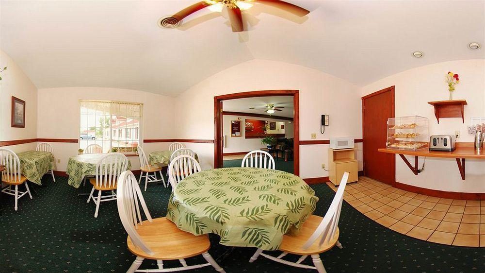 Econo Lodge Inn & Suites Eau Claire Dış mekan fotoğraf